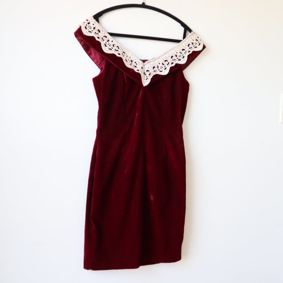 Vintage 80s Jessica McClintock Gunne Sax Velvet & Lace Party Dress - Picture 2 of 16